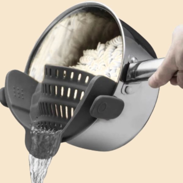 Silicone Clip On Pot Strainer